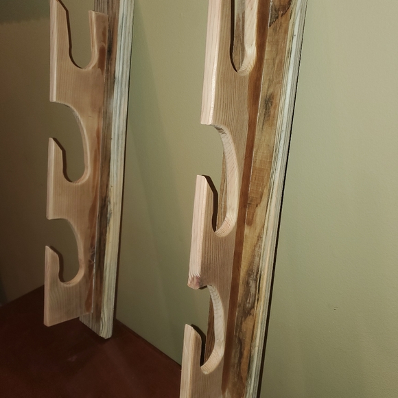 Custom Wall / Gun Racks - Picture 1 of 2